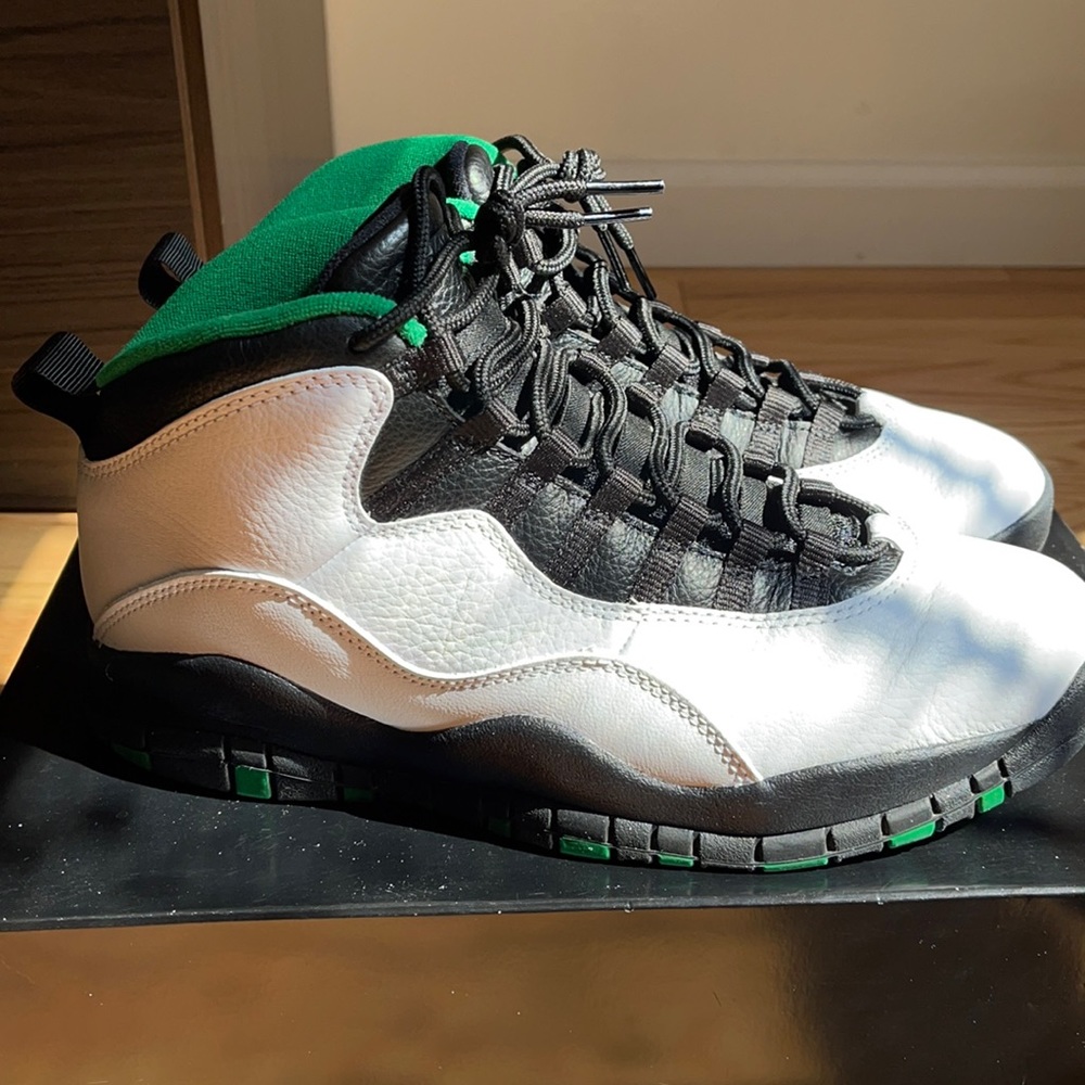 Air Jordan Retro 10 SuperSonics
